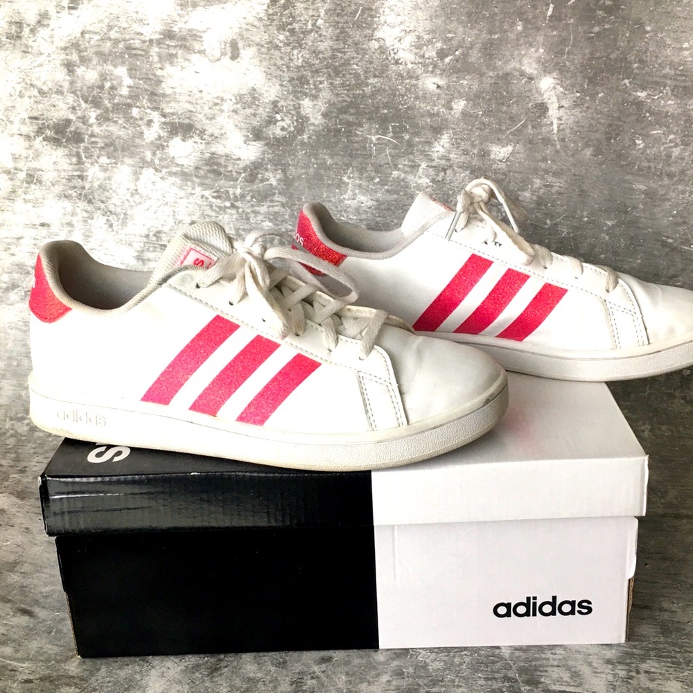 💖Adidas Grand Court K - Tennis - Size 4 1/2💖